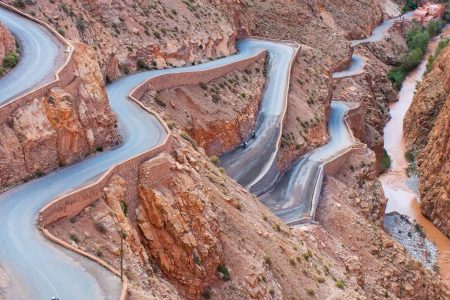 Explore the Dades Gorges and the Valley of Roses from Ouarzazate